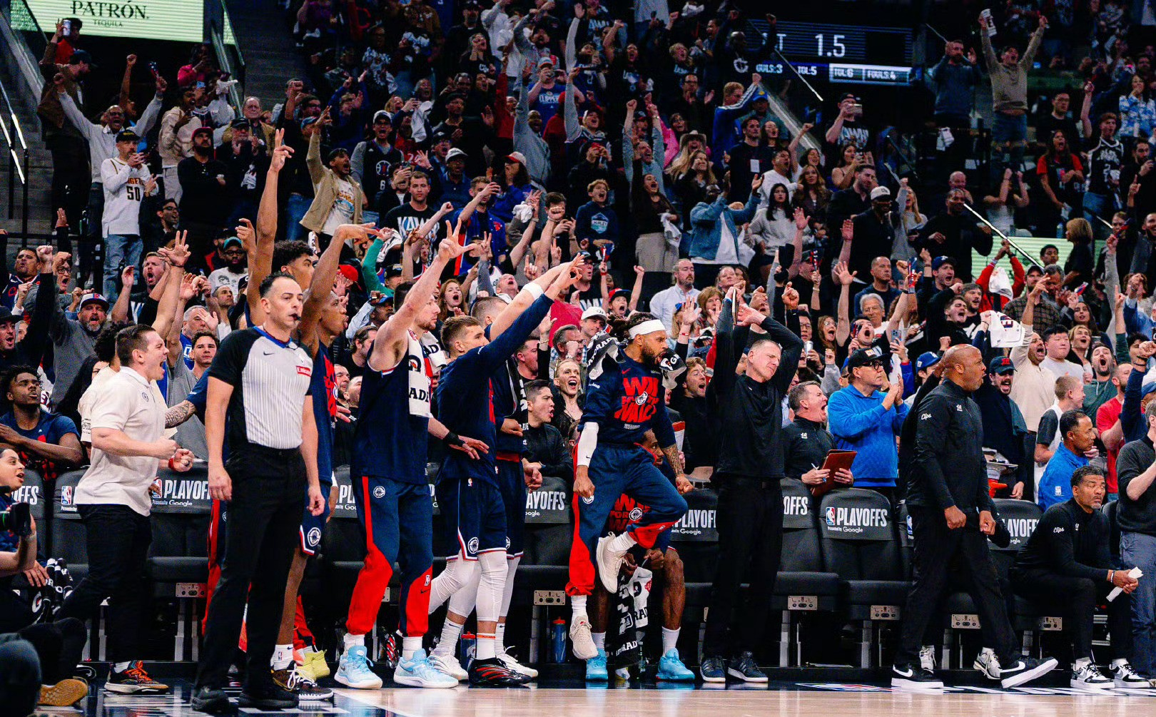 雄鹿主场击败步行者,在家场面保持不败的简单介绍 雄鹿主场击败步行者,在家场面保持不败的简单介绍