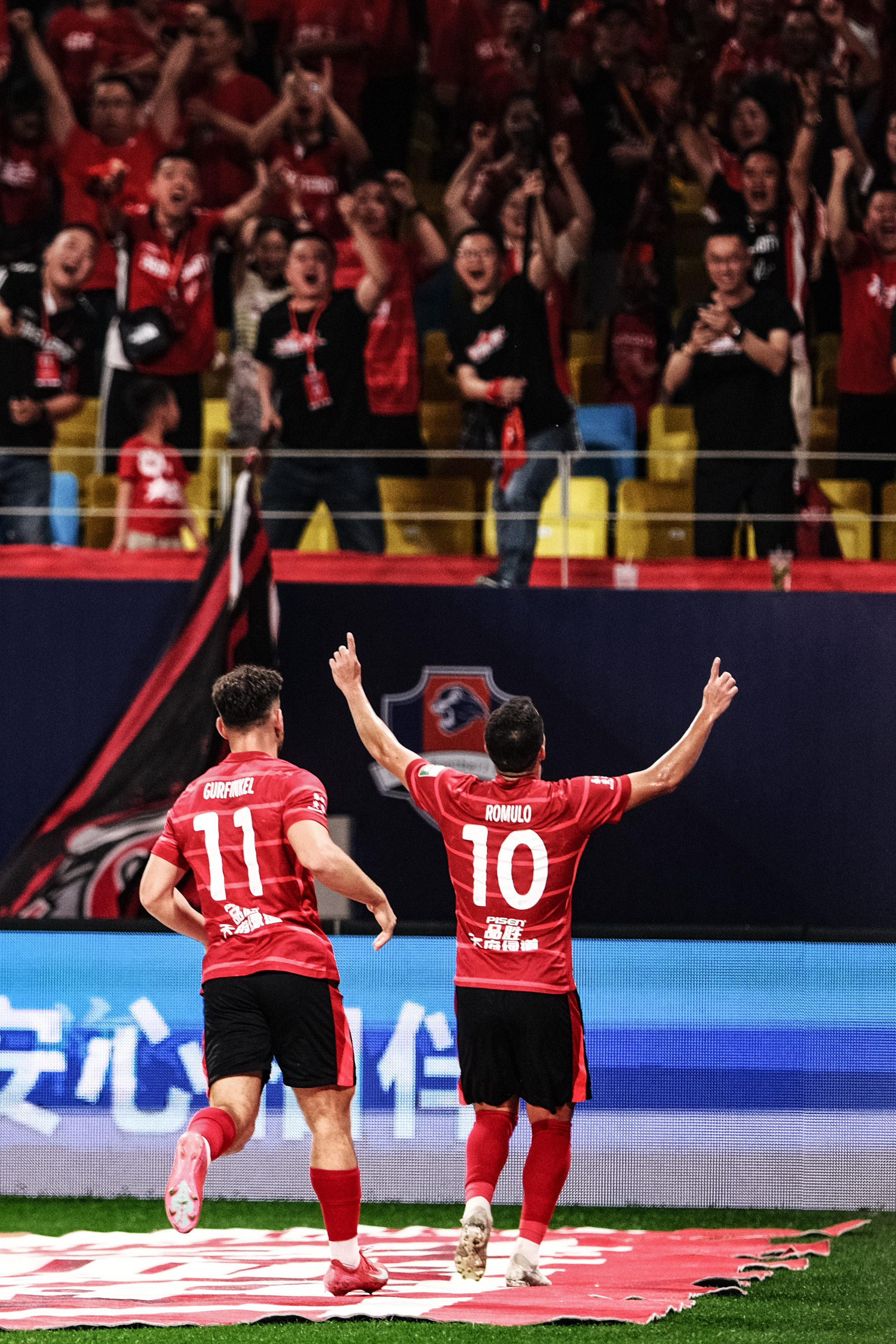 爱游戏网页版-关于申花主场大捷，结束客场连败的信息