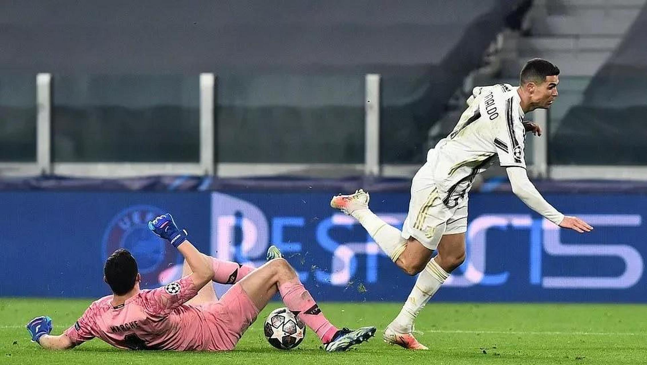 尤文图斯凭借C罗进球轻取里昂，晋级有望