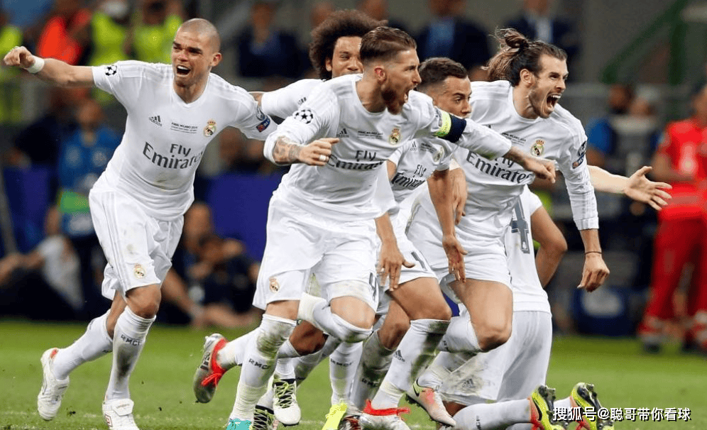 法兰克福客场拿下三分，跻身德甲前列